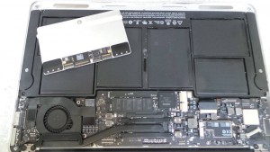 MacBook Air A1465 Liquid Damage Repair (11-inch, Mid 2013) (MD712LL/A)